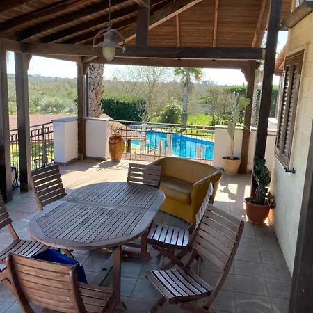 Agriturismo Villa Pina-2